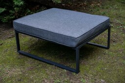 Aluminiowa pufa ogrodowa MOSTRARE