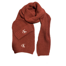 CALVIN KLEIN CZAPKA SZALIK ZESTAW ZIMOWY GIFTBOX DAMSKI