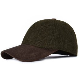 Jesienno Zimowa Czapka z Daszkiem, w Jodełkę -