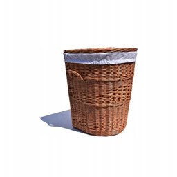 Zamykany kosz wiklinowy na bieliznę- przyścienny