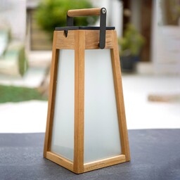 Les Jardins Latarnia solarna LED Tecka, drewno tekowe,