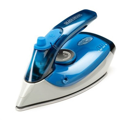 Żelazko turystyczne Black+Decker BXIR1000E 1000W 0,04l uderzenie pary