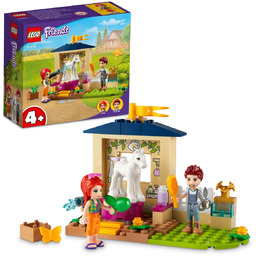 LEGO 41696 Friends, Kąpiel dla kucyków w stajni