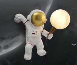 Cosmo - kinkiet nowoczesny astronauta LED