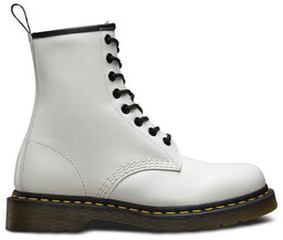 Buty do kostki marki Dr Martens model 1460.