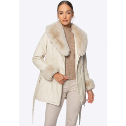 Płaszcz damski z ekoskóry z futrzanym kołnierzem