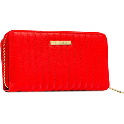 Duży pikowany portfel damski na karty wykonany ze