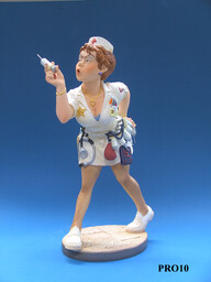 Figurka Parastone PIELĘGNIARKA - 22 cm