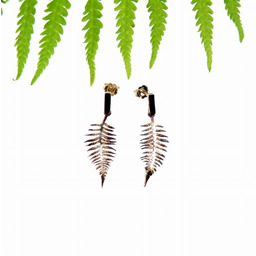 Paproć brązowa mini - kolczyki srebrne