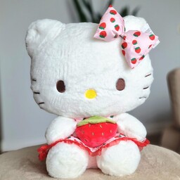 Maskotka pluszak duża Hello Kitty z truskawką 45