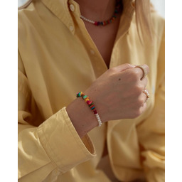 Pakamera Kolorowa bransoletka z pereł słodkowodnych i masy