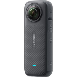 Kamera Insta360 X4