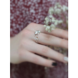 Biała myszka - pierścionek regulowany