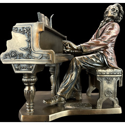 FIGURKA - Fryderyk CHOPIN GRAJĄCY NA FORTEPIANIE -