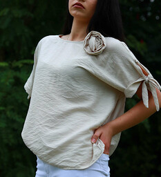 Stylowa kobieca bluzka damska