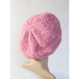 Pakamera Różowo - beret zrobiony na drutach