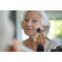 Indywidualny Kurs Makijażu dla kobiet dojrzałych w Akademii