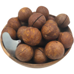 Orzechy macadamia w łupinie z kluczykiem 500 g