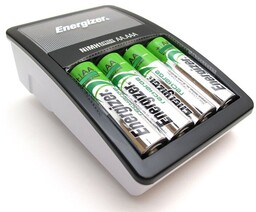 Ładowarka Energizer Maxi 4 X 2000 mAh R6