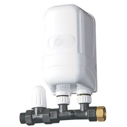 DAFI Przepływowy podgrzewacz wody 7.3 kW z przyłączem