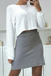 Rozkloszowana szara mini spódniczka ze swetrowego materiału
