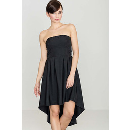 Modna Sukienka z Odkrytymi Ramionami Wydłuzonym Tyłem Czarna