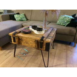 Pakamera Stolik kawowy retro, vintage skrzynia wojskowa