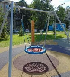 Bocianie gniazdo dedykowane do zewnętrznych placów zabaw Bocianie gniazdo dedykowane do zewnętrznych placów zabaw