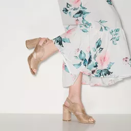 Buty na słupku Super Mode z odkrytą piętą zamszowe Buty na słupku Super Mode z odkrytą piętą zamszowe