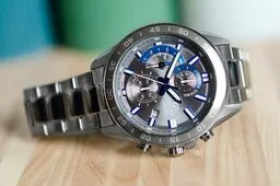 Casio Edifice EFV 550GY 8AVUEF zegarek skos Casio Edifice EFV 550GY 8AVUEF zegarek skos