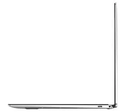 Dell XPS 13 9310 z prawej strony Dell XPS 13 9310 z prawej strony