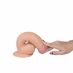 Elastyczne dildo z przyssawką w kolorze cielistym Elastyczne dildo z przyssawką w kolorze cielistym
