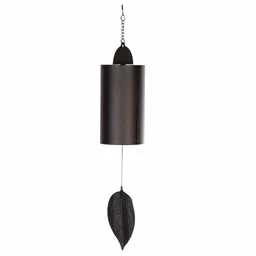 Minimalistyczny dzwonek wietrzny metalowy firmy Esschert Design Minimalistyczny dzwonek wietrzny metalowy firmy Esschert Design