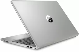 Laptop HP 250 G8 z tyłu
