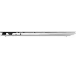HP ENVY 17 srebrny z lewej strony HP ENVY 17 srebrny z lewej strony