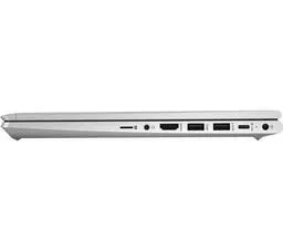 HP ProBook 450 G8 z prawej strony zamknięty HP ProBook 450 G8 z prawej strony zamknięty