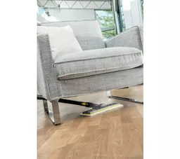 Karcher SC 3 EasyFix 1 513 121 0 prezentacja mopa na panelach Karcher SC 3 EasyFix 1 513 121 0 prezentacja mopa na panelach