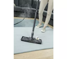 Karcher SC 3 EasyFix prezentacja mopa na dywanie Karcher SC 3 EasyFix prezentacja mopa na dywanie