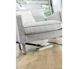 Karcher SC 4 EasyFix biało-czarny, prezentacja mopa na panelach Karcher SC 4 EasyFix biało-czarny, prezentacja mopa na panelach