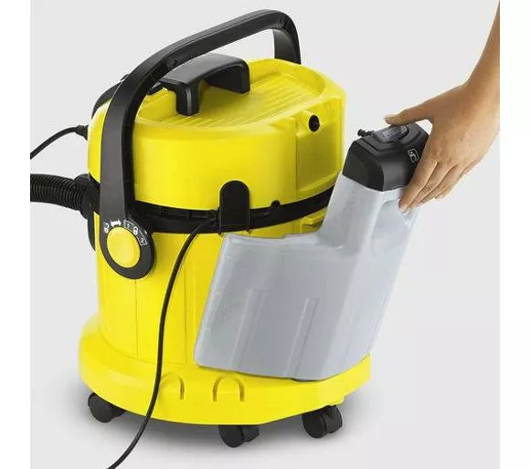 odkurzacz karcher se 4002 zolto czarny zblizenie na zbiornik na wode