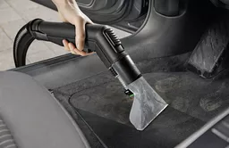 Odkurzacz piorący Karcher SE 5.100 Plus - wizualizacja sprzątania wnętrza samochodu