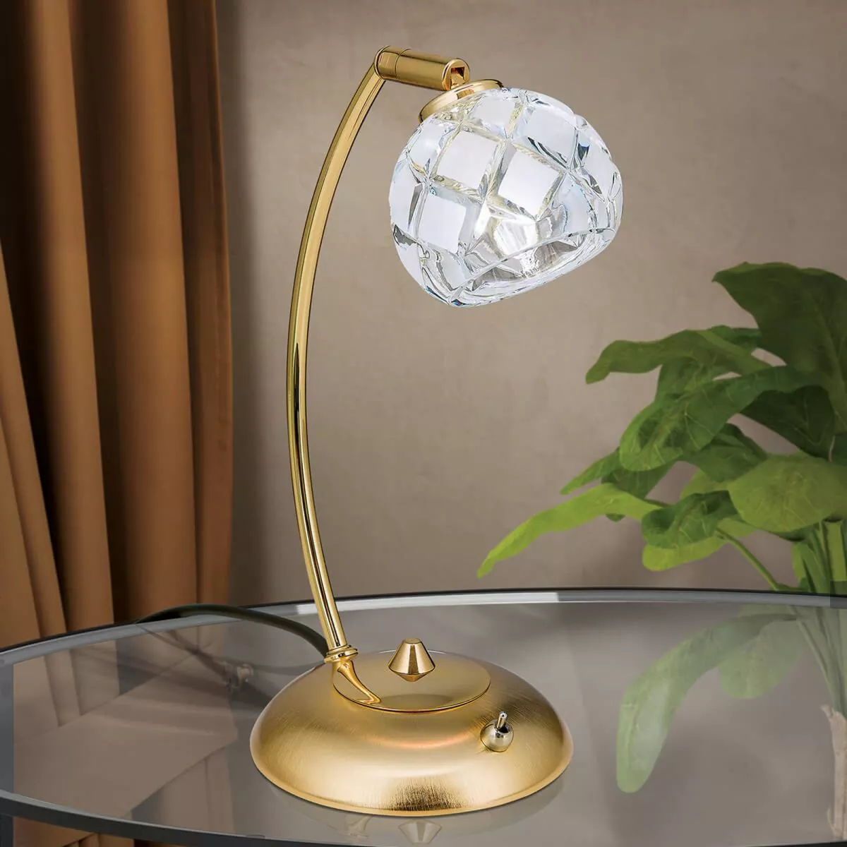 lampa stolowa z krysztalami maderno zlota