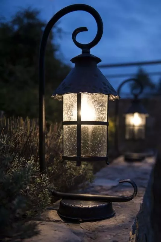 lampa stojaca ogrodowa