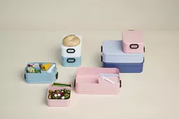 Lunch box z przegródkami z polipropylenu 900 ml - wizualizacja Lunch box z przegródkami z polipropylenu 900 ml - wizualizacja