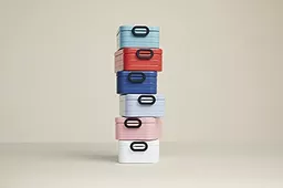 Lunch box z przegródkami z polipropylenu 900 ml - różne warianty kolorystyczne