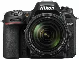 Aparat Nikon D7500 z obiektywem