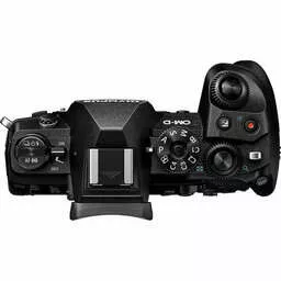 Aparat Olympus OM D E M1 Mark III z góry