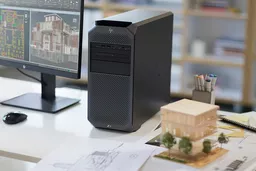 PC HP Z4 G4 z prawej strony postawiony na biurku PC HP Z4 G4 z prawej strony postawiony na biurku