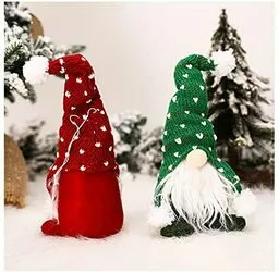 Figurki świątecznych skrzatów będą idealną bożonarodzeniową dekoracją