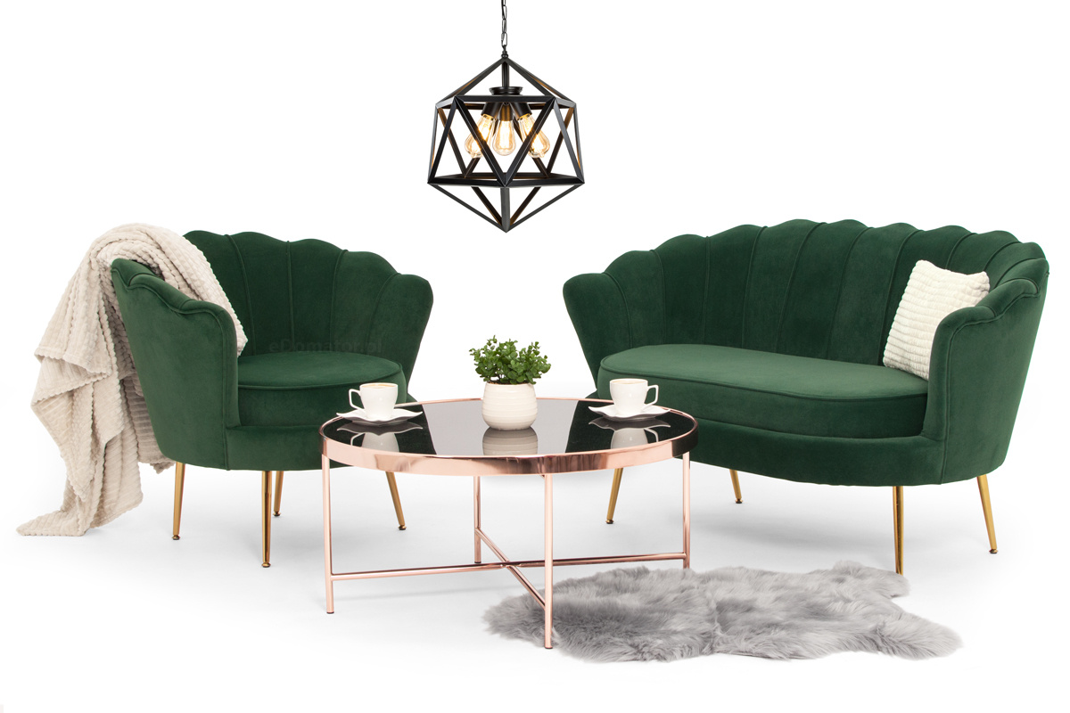Modna sofa w kolorze butelkowej zieleni Modna sofa w kolorze butelkowej zieleni